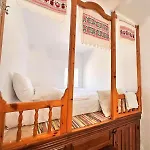 فيلة Amοopi *