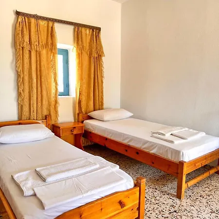 Amοopi Villa *