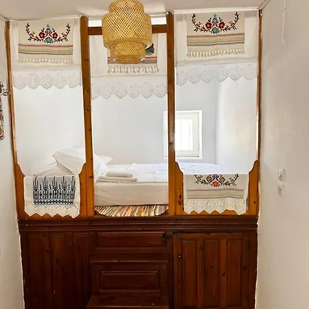 Amοopi * أموبي