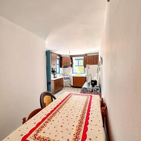 Villa Amοopi