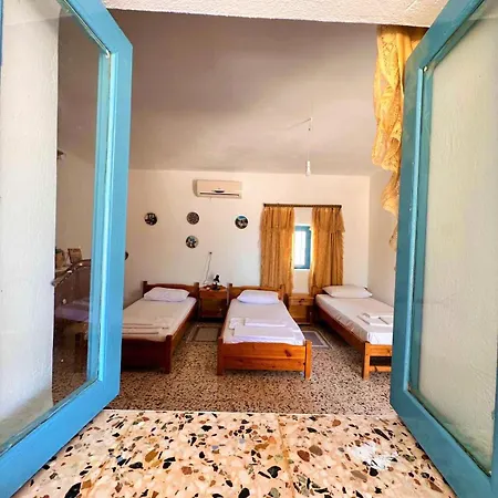 Amοopi Villa