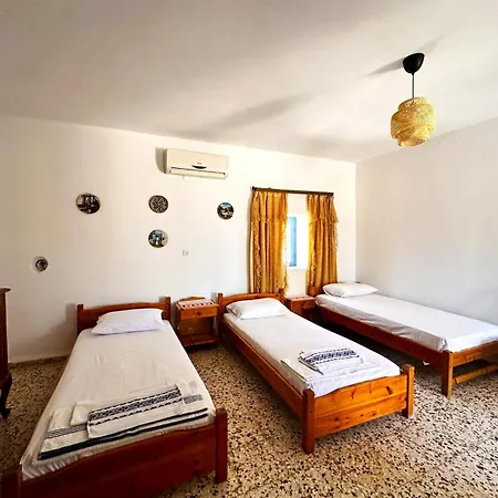 Amοopi Villa