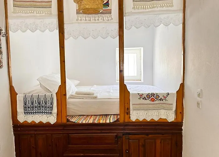 Amοopi * أموبي